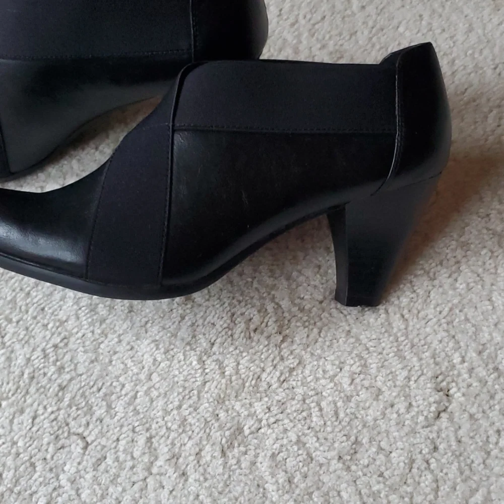 Booties - Picture 2 of 6